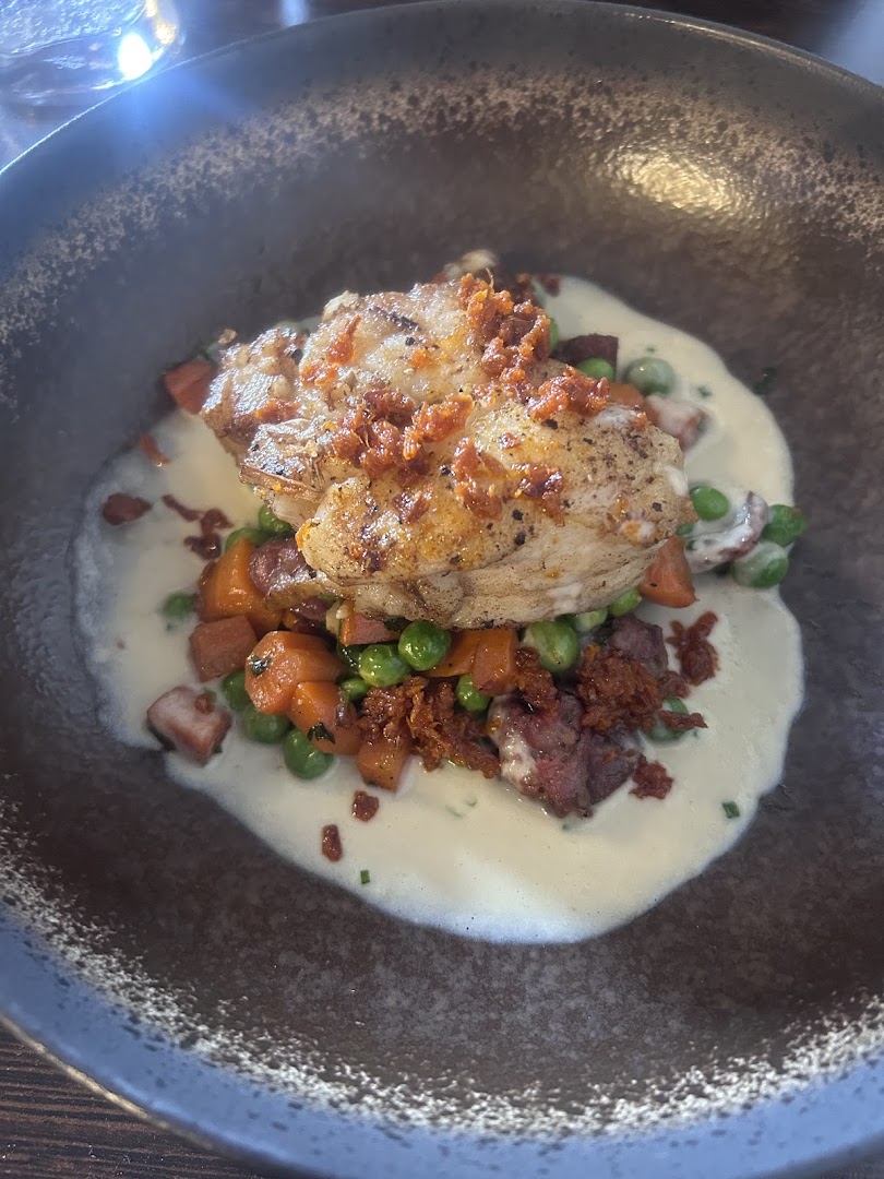 Le Bistrot du Port — une assiette